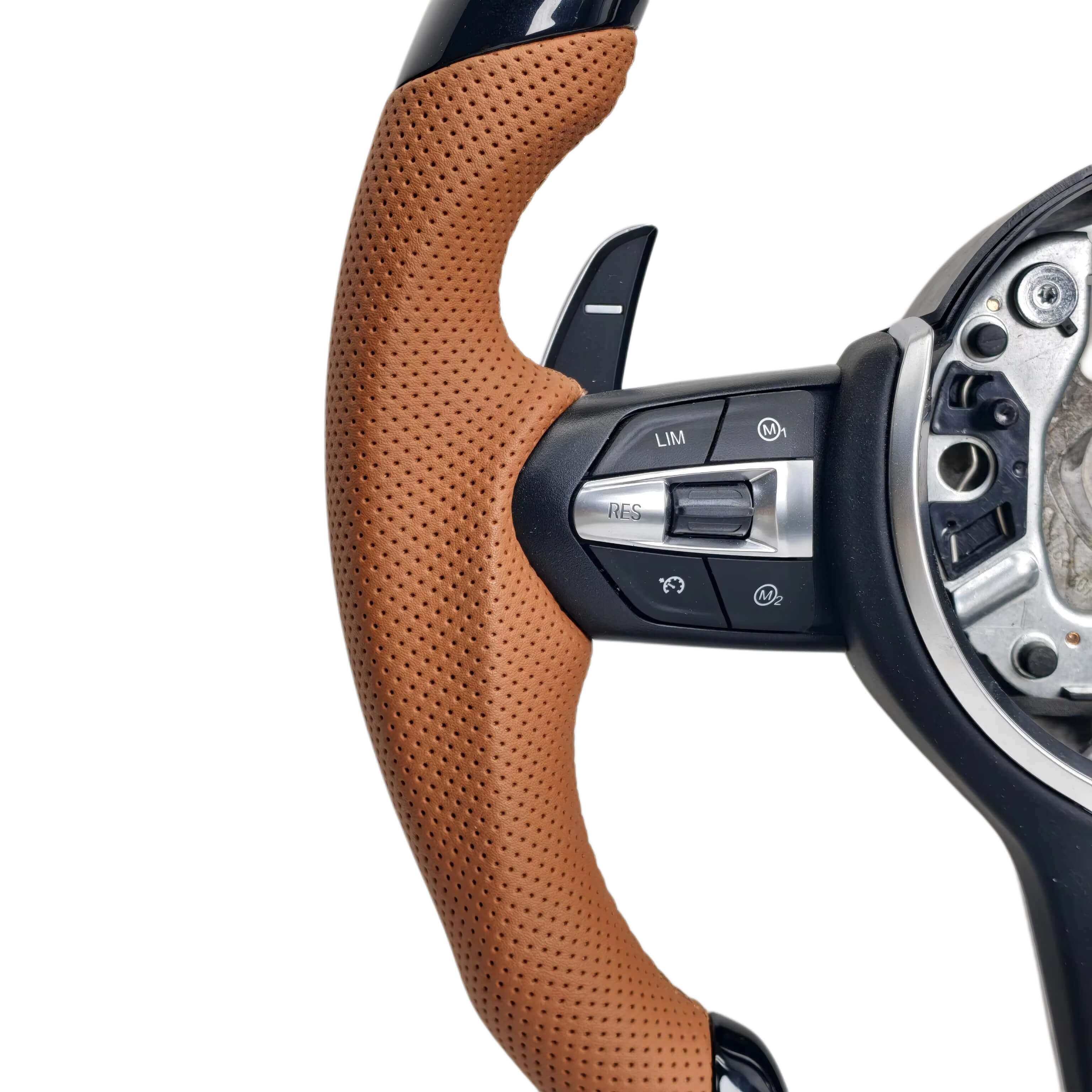 BMW - F-Serie - Sort Blank Carbon - Brun Perferted Læder