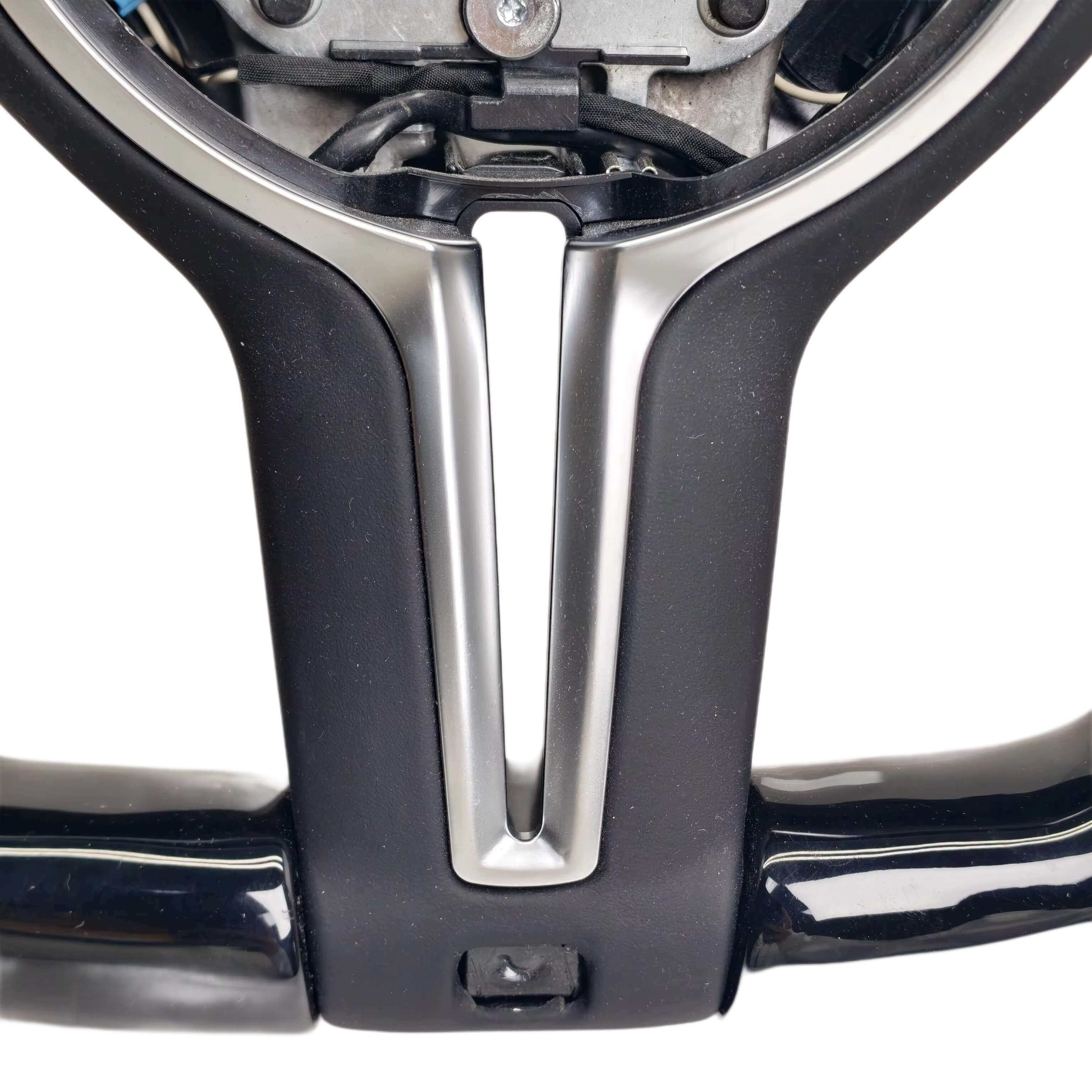 BMW - F-Serie - Sort Blank Carbon - Brun Perferted Læder