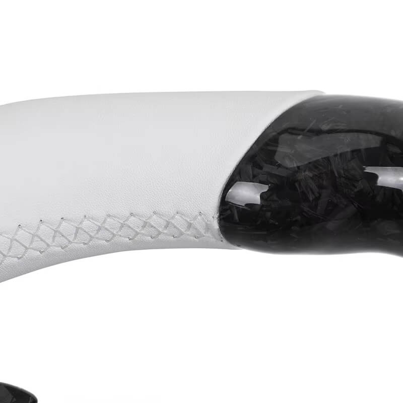 BMW - F-Serie - Sort Carbon - Hvid Perferted Læder - LED Skærm