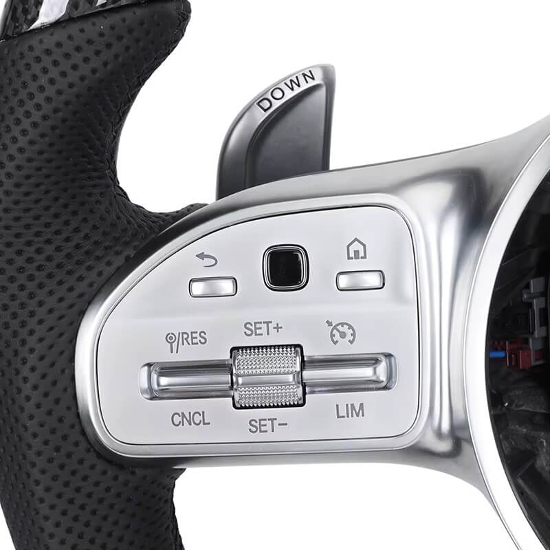 Mercedes Benz AMG - Sort Carbon - Perferted Læder sider - LED Skærm